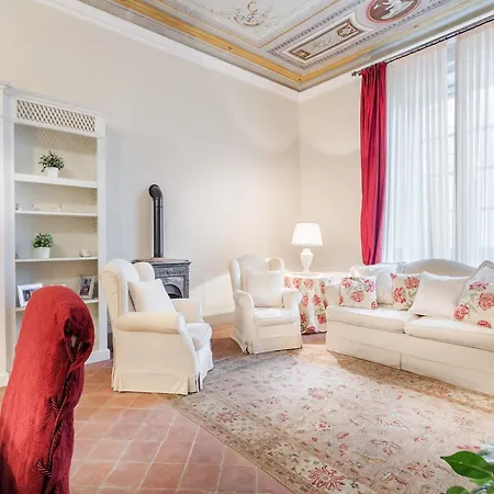 Apartment Spacious Apartment Next To Guinigi Tower Lucca